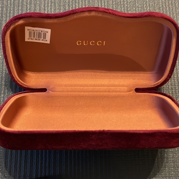 Gucci sunglasses, unisex, golden frame,Gucci red and green color, 99.9% NEW - Picture 4 of 6